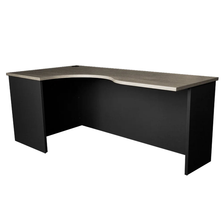 The Urban Executive Return extends your desk space, creating a practical L-shaped layout. It’s ideal for extra documents, monitors or accessories.